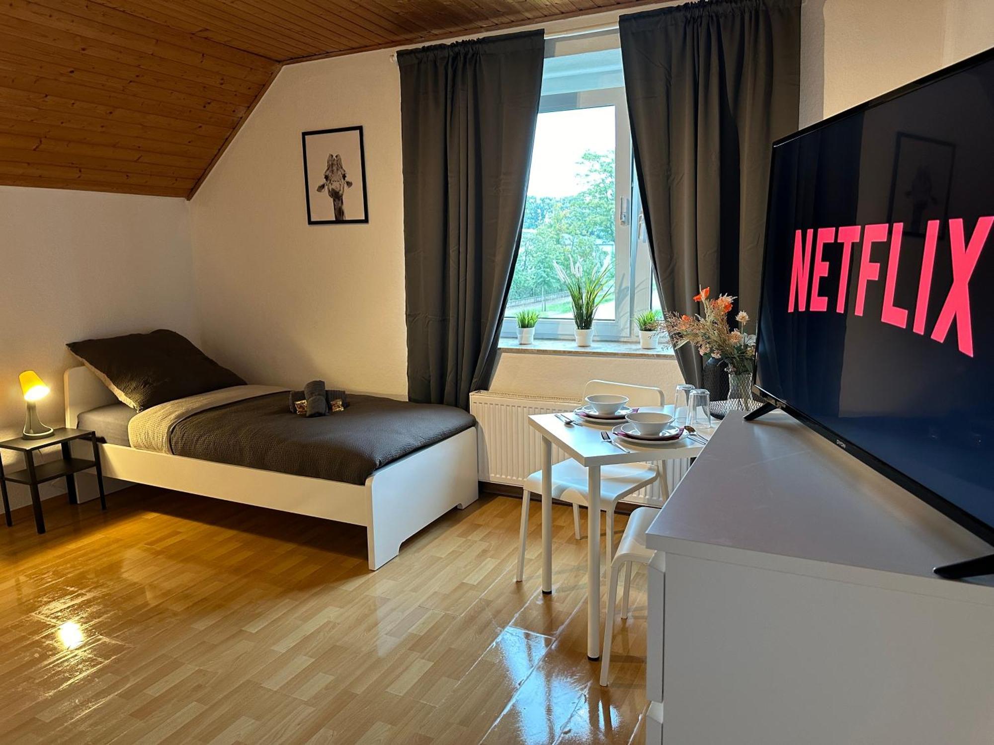 3-Zimmer Apartment Fuer Monteure & Geschaeftsreisende: Schnelles Internet Stemshorn Εξωτερικό φωτογραφία